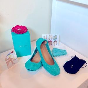 EUC Tieks Size 9 Teal Blue Patent Leather Ballet Flats